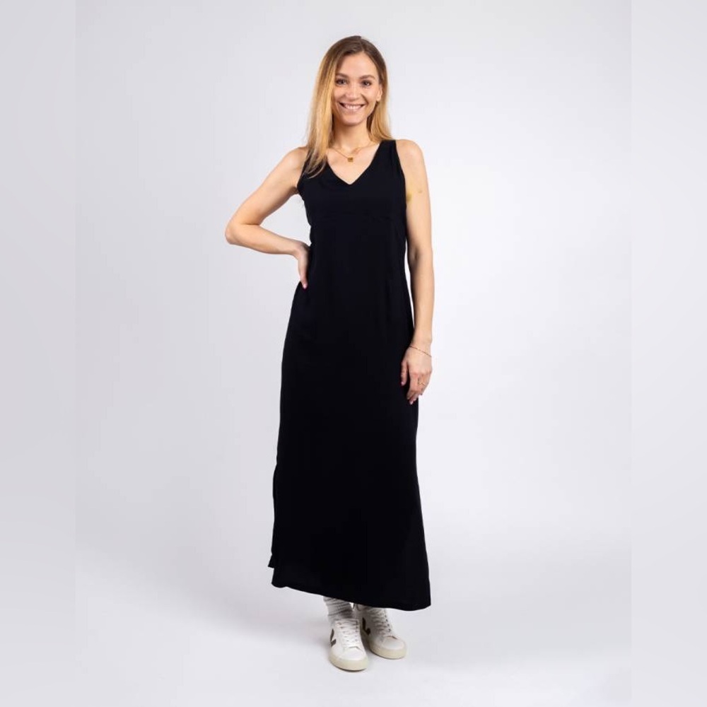 SKFK LETI dress in black NWT